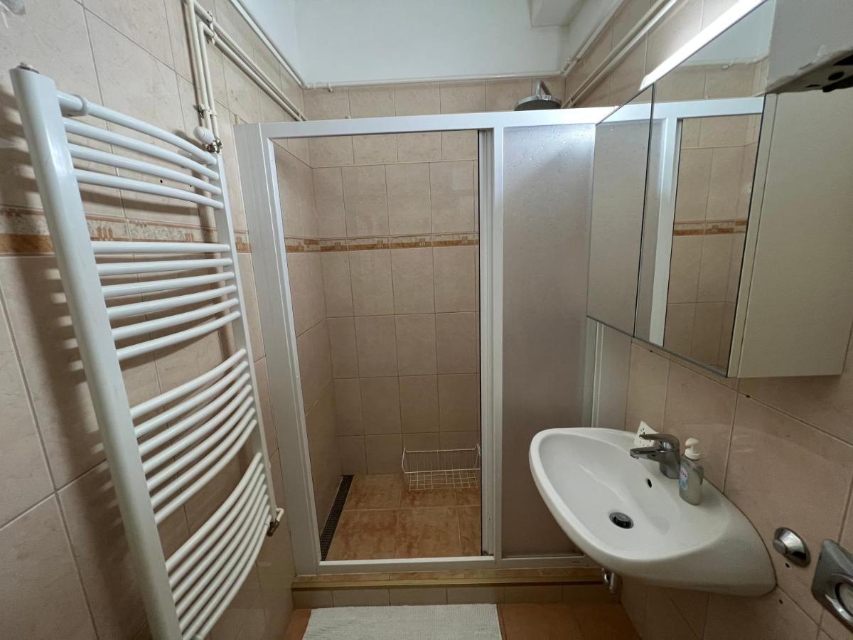 Family Friendly Apartman 布达佩斯 外观 照片